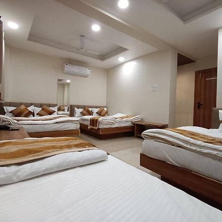 Shree Shyamraj Hotel Ujjain Εξωτερικό φωτογραφία