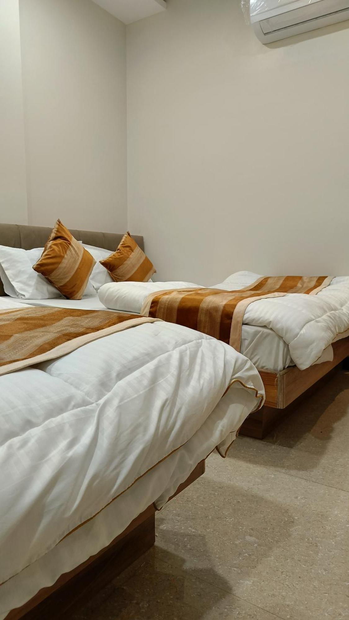 Shree Shyamraj Hotel Ujjain Εξωτερικό φωτογραφία